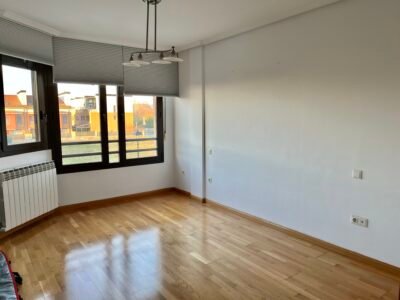 Casa / Chalet adosado en venta en Crucero - Aquende, Miranda de Ebro