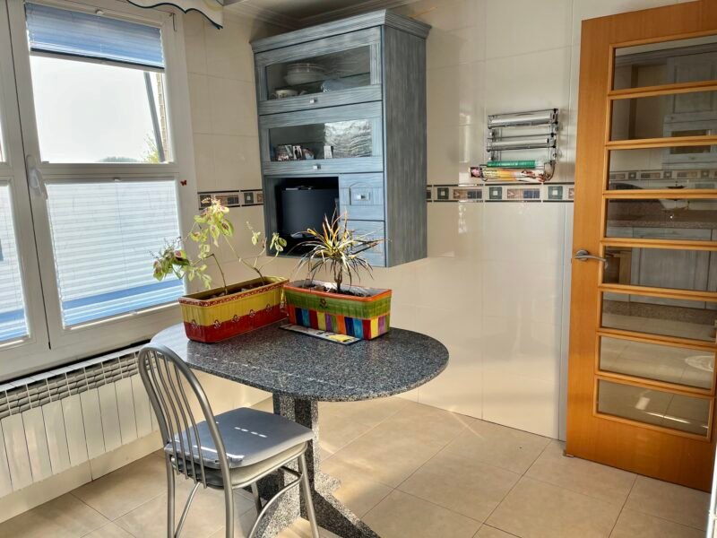 Casa / Chalet adosado en venta en Crucero - Aquende, Miranda de Ebro