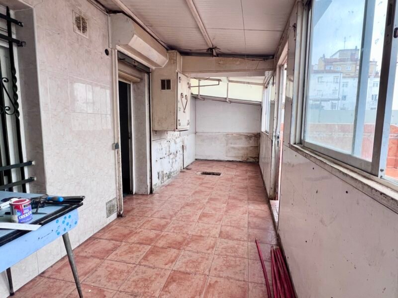 Piso con Gran terraza (parte abierta y otra cerrada) en venta en Calle Alfonso VI, Centro, Miranda de Ebro